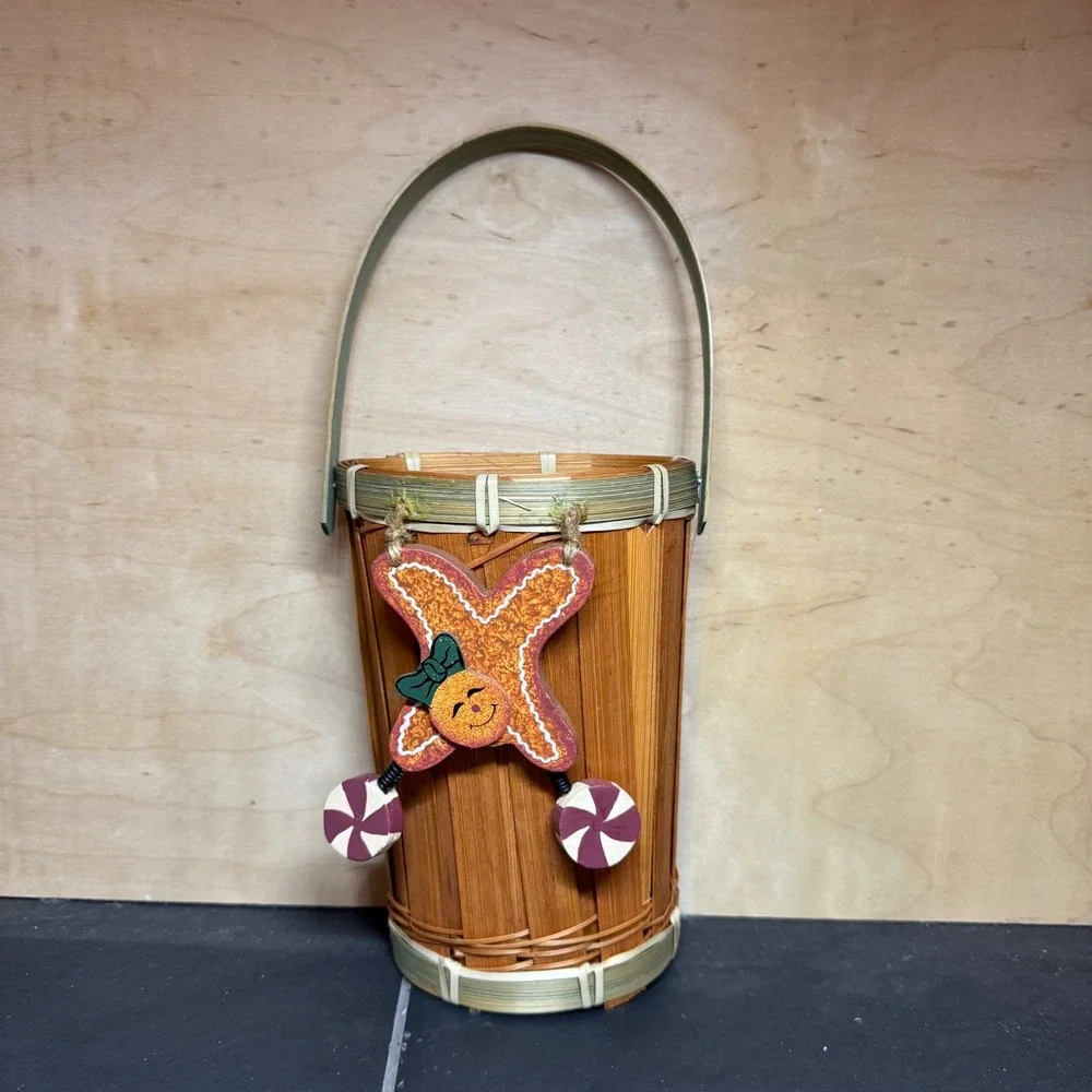 Gingerbread Man Woven Bamboo Basket Holiday Decor Peppermint Accents 9 inch